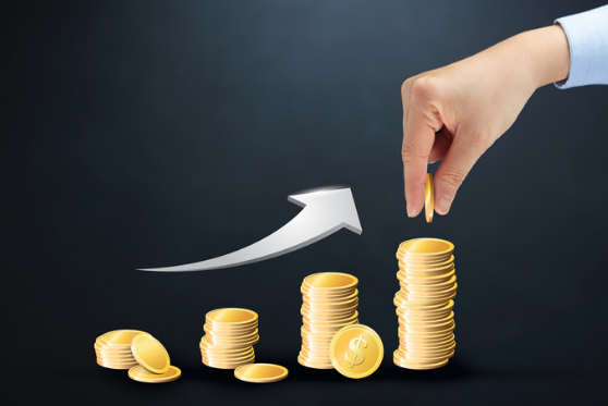 How much does nick earn