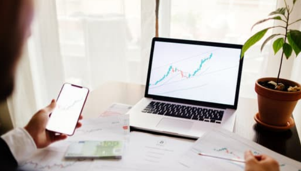 Calculate using Crypto Profit Calculators