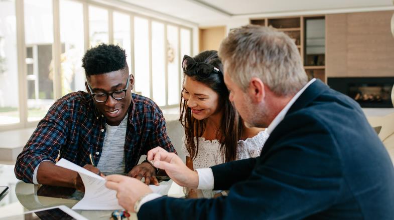 Work With a Staffing Agency on Your Next Job