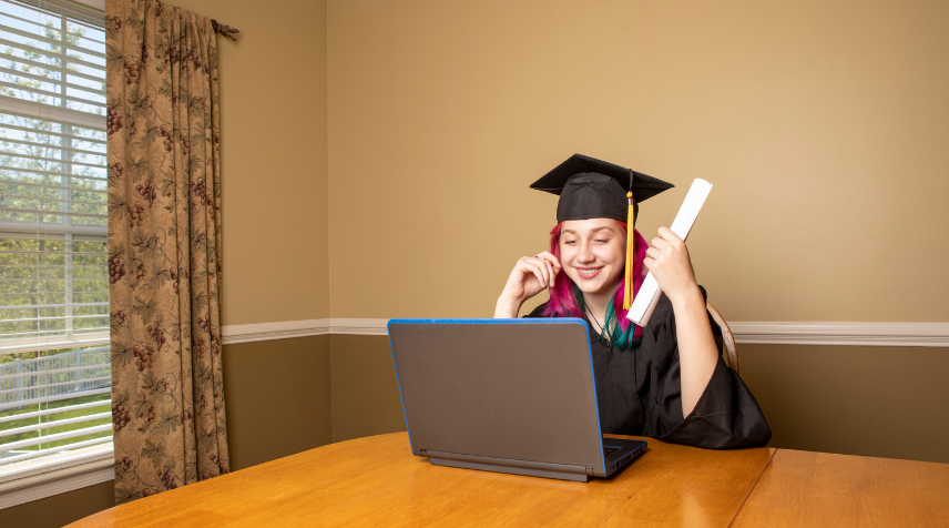 Why Do Employers Like Online Degrees? Why Do Employers Like Online Degrees